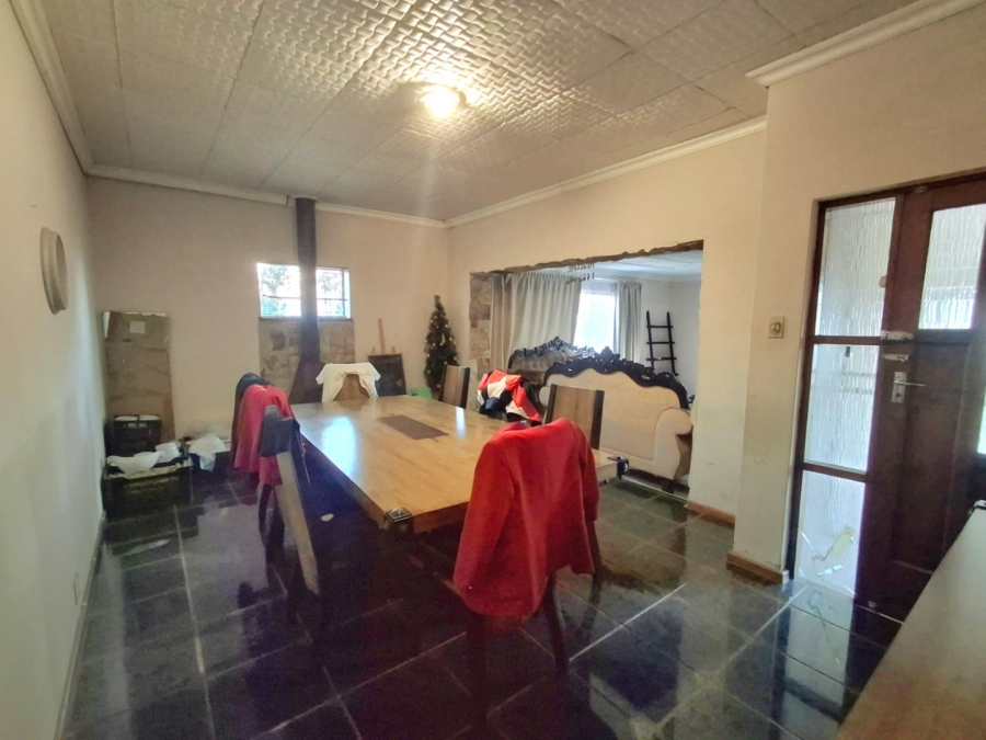 5 Bedroom Property for Sale in Summerpride Eastern Cape